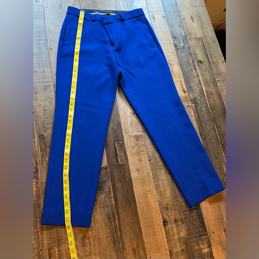 Banana Republic Avery Short Pant in Cobalt Blue.